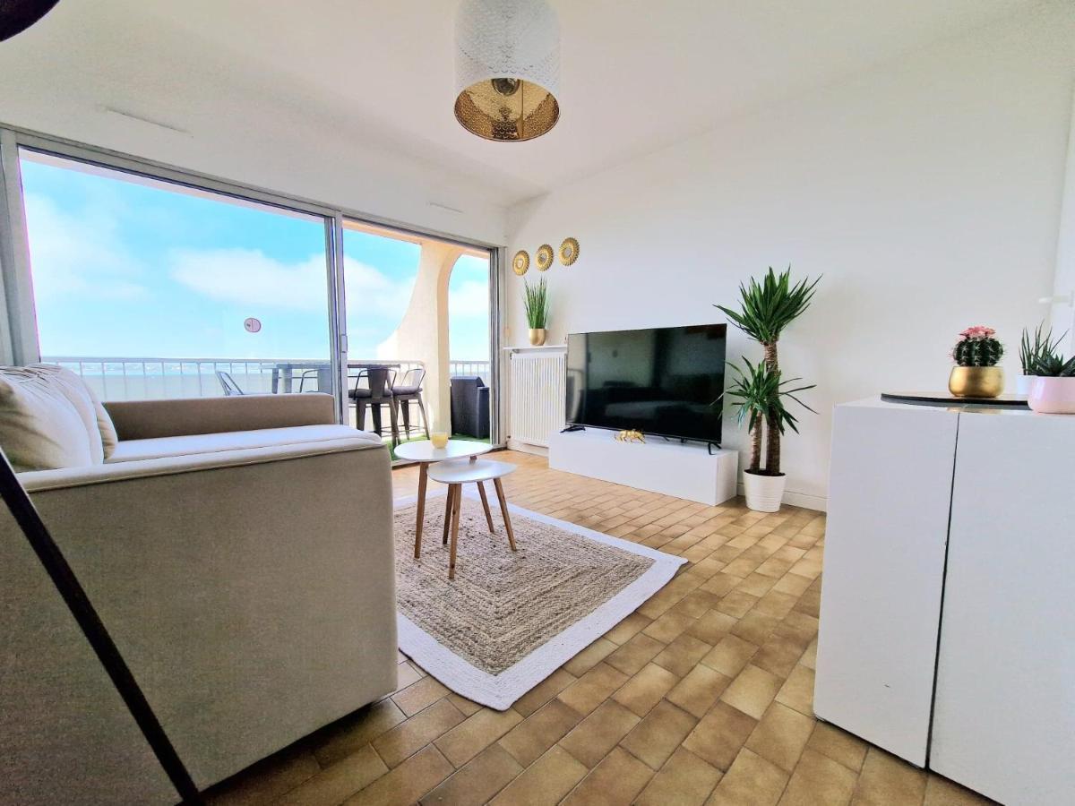 Appartement 1Ere Ligne Piscine Terrasse Au Bord De La Plage Front De Mer Avec 6 Velos Palavas-les-Flots Buitenkant foto