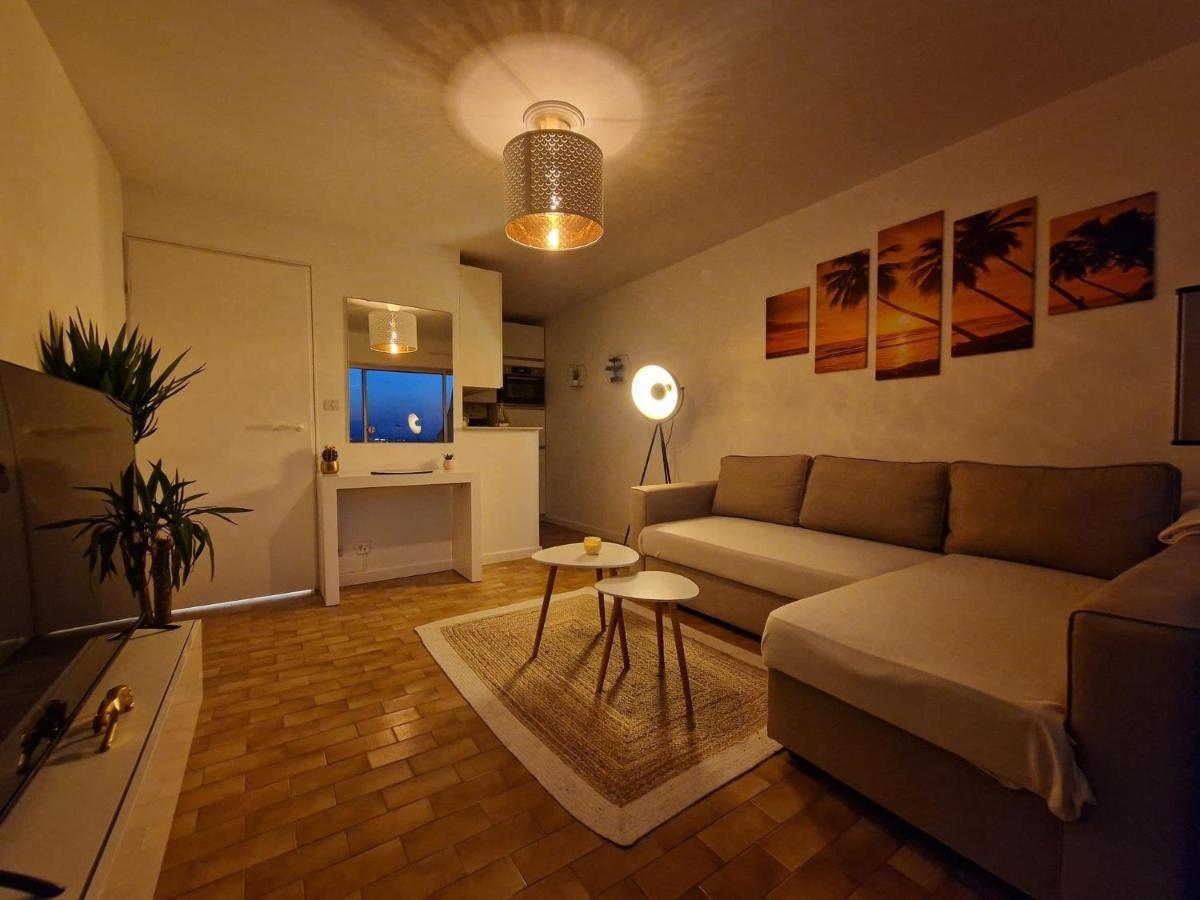 Appartement 1Ere Ligne Piscine Terrasse Au Bord De La Plage Front De Mer Avec 6 Velos Palavas-les-Flots Buitenkant foto