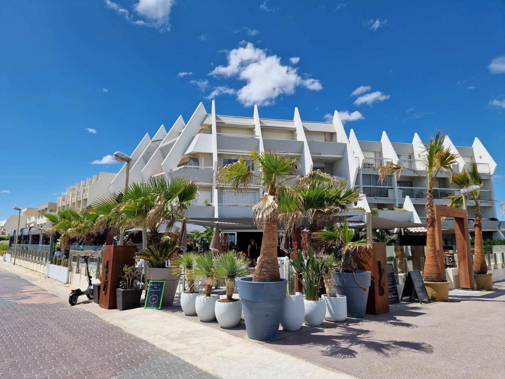 Appartement 1Ere Ligne Piscine Terrasse Au Bord De La Plage Front De Mer Avec 6 Velos Palavas-les-Flots Buitenkant foto